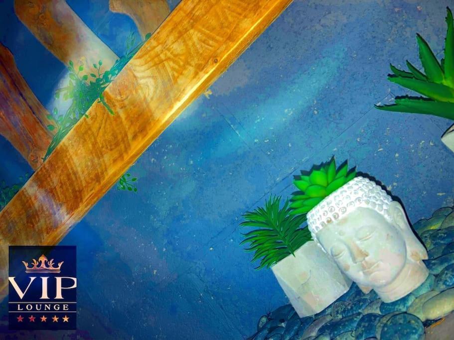 Vip Lounge Appartement Avec Jacuzzi Et Jardin Andenne エクステリア 写真