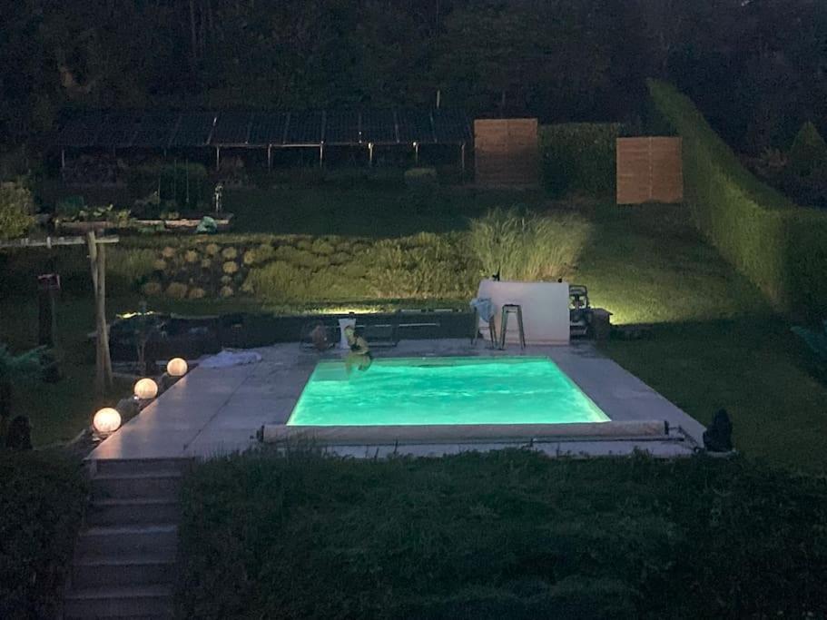 Vip Lounge Appartement Avec Jacuzzi Et Jardin Andenne エクステリア 写真